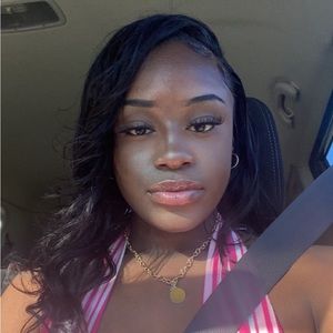 Meet your Posher, Ra' shae